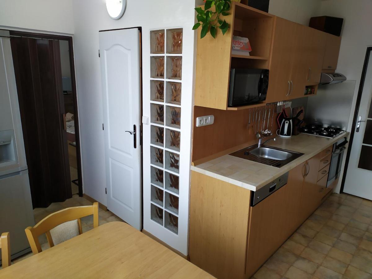 Apartman Jan Břeclav Buitenkant foto